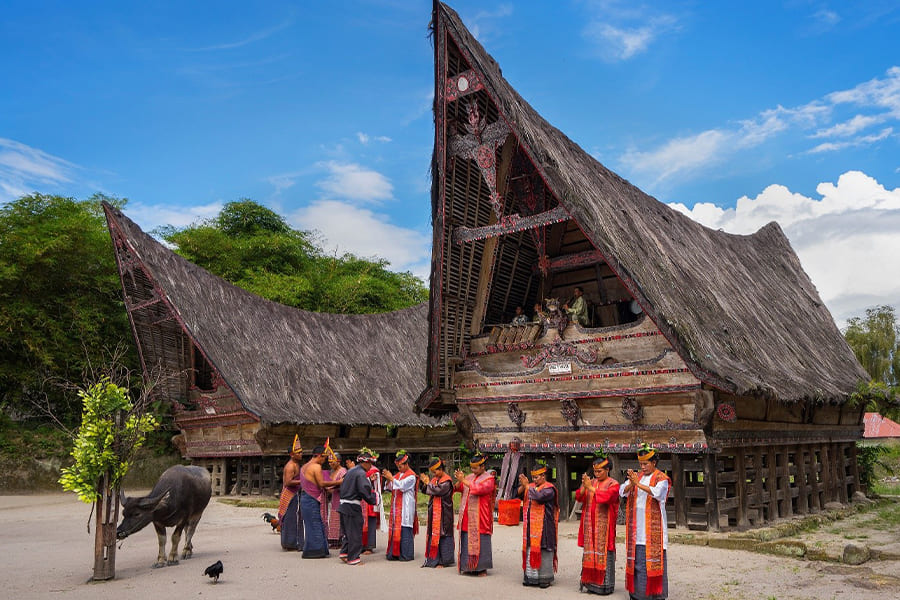 Batak Toba houses - indonesia 10 day itinerary