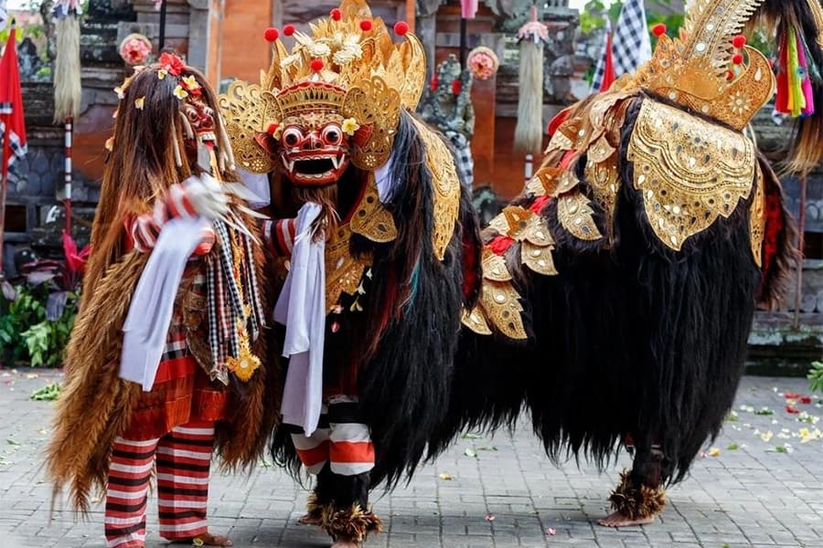 Batu Bulan village - yogyakarta to bali tour