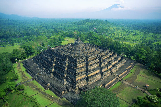 Borobudur - 12 days in indonesia