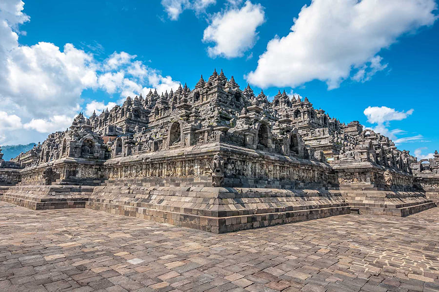 Borobudur temple - indonesia itinerary 10 days