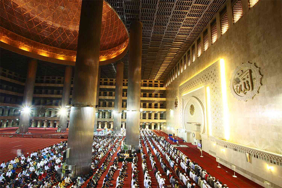 Istiqlal Mosque - jakarta day tour