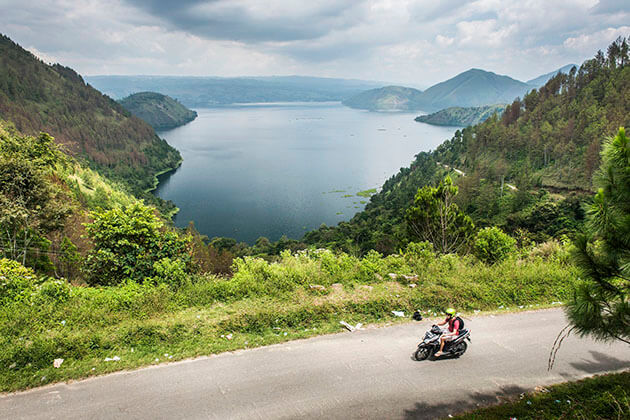 Lake toba - must go attraction in Indonesia adventure tour
