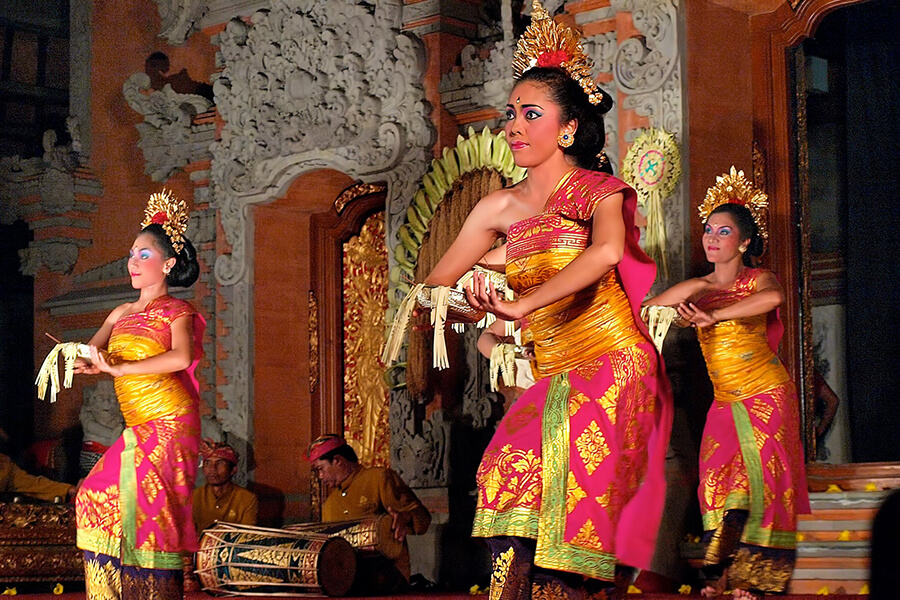 Legong Dance Indonesia