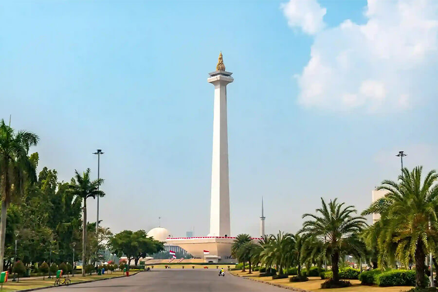 Monas (National Monument) - jakarta tours and jakarta packages