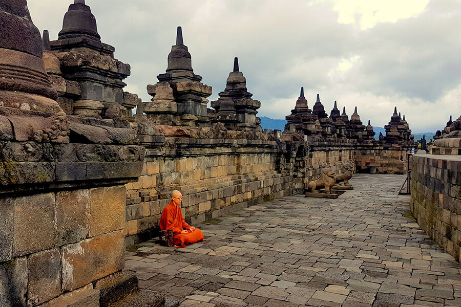 Practical Tips for Visiting Borobudur Temple