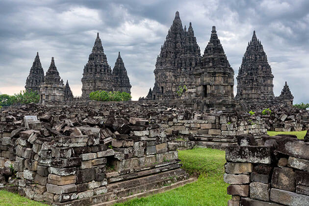 Prambanan Temple - must-see spot for indonesia luxury tour packages
