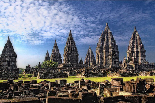 Prambanan temple - best attraction for indonesia trip