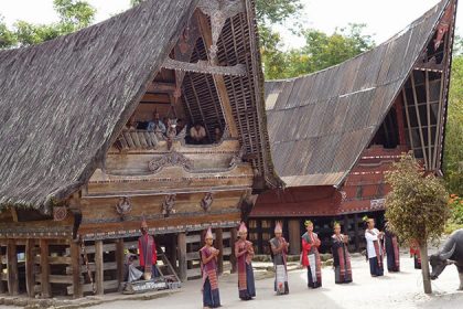 Pandai Sikek Village - sumatra tour package