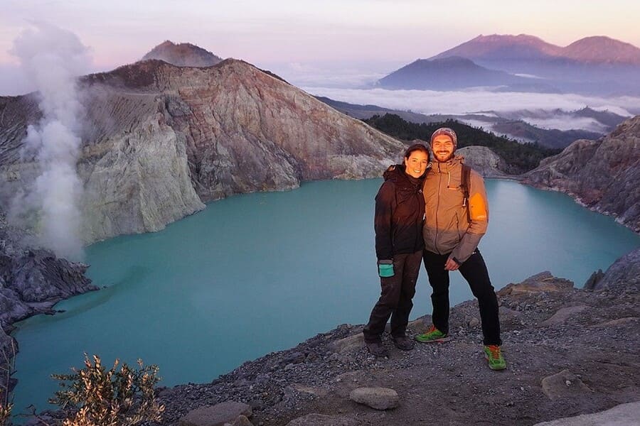 Sunrise Trekking at Mount Ijen - indonesia honeymoon packages