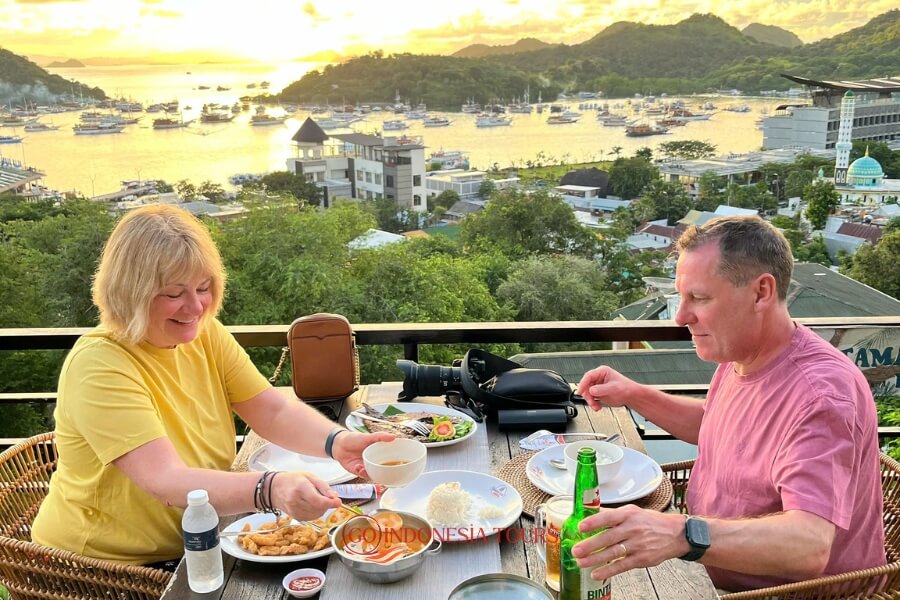 Thomas Becker reviews about indonesia travel packages