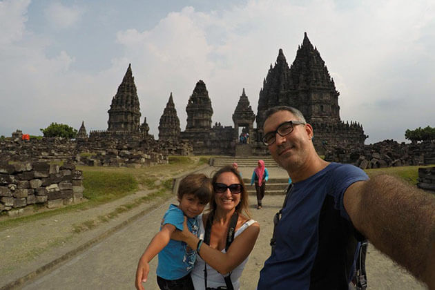Yogyakarta - a perfect Indonesia family holiday destination to discover the heart of javanese culture