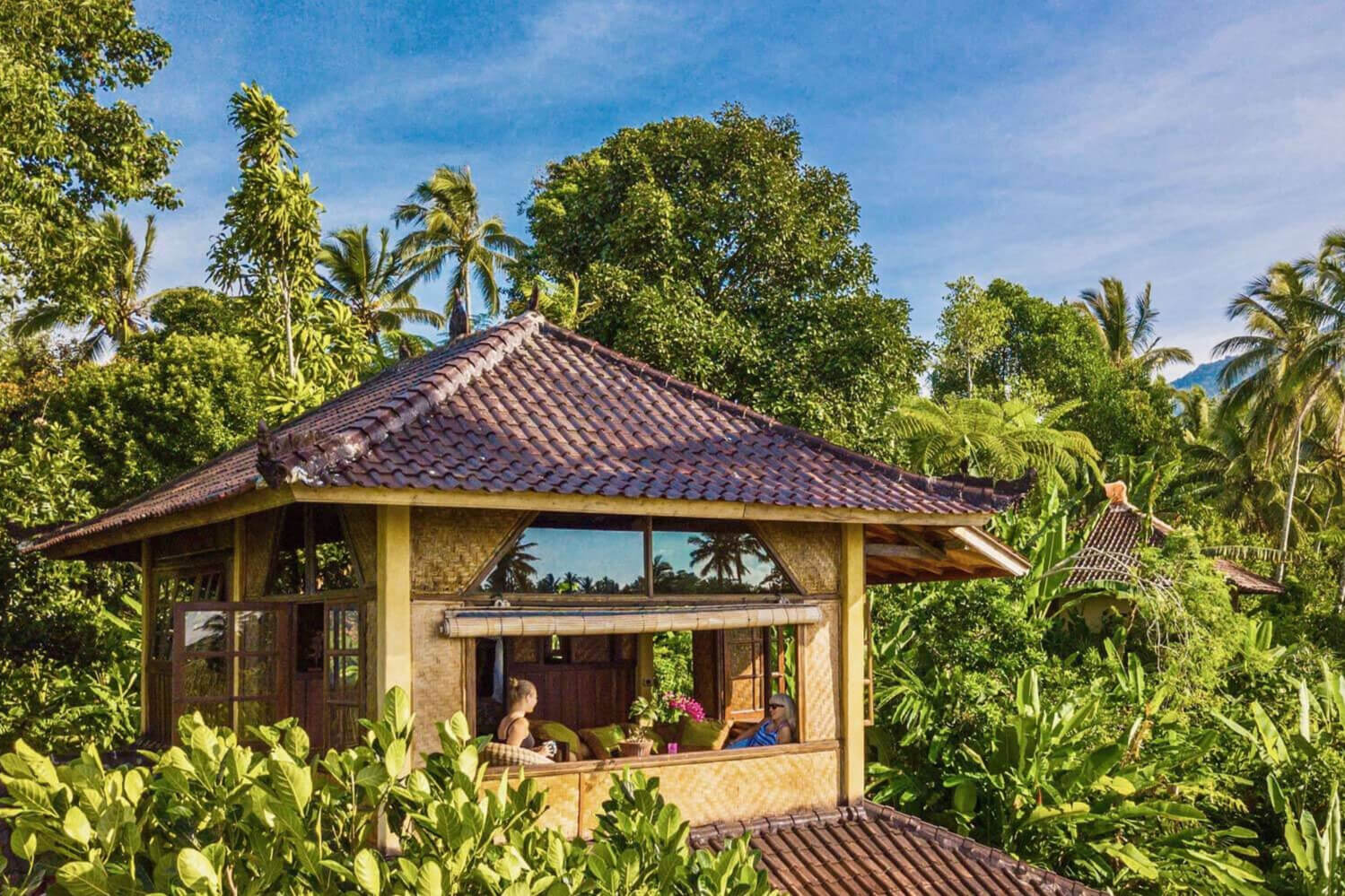 Eco-lodges for your Indonesia Vacation Packages