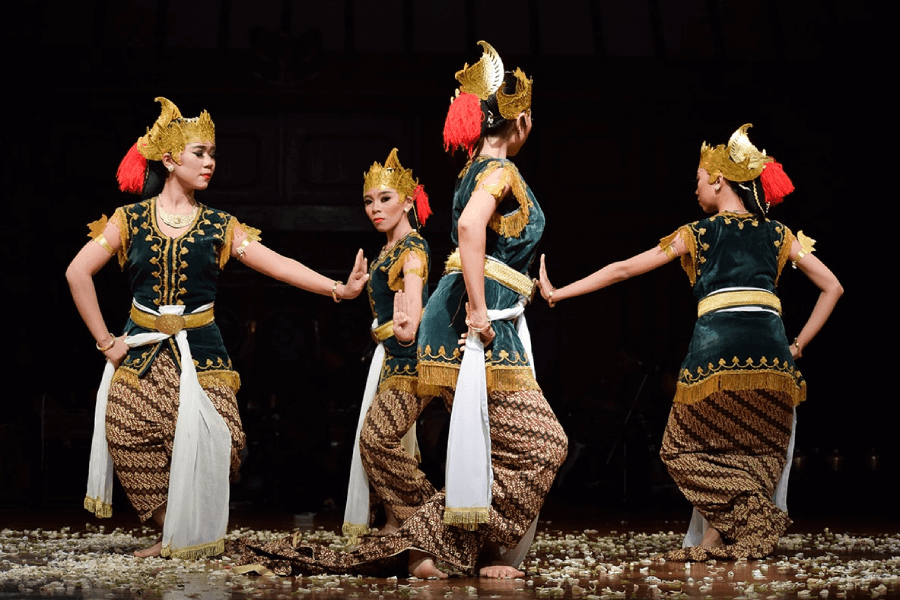 indonesia traditional dance