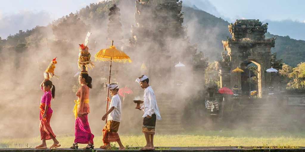 Indonesia Tours & Vacation Packages | Top 10+ Travel Packages