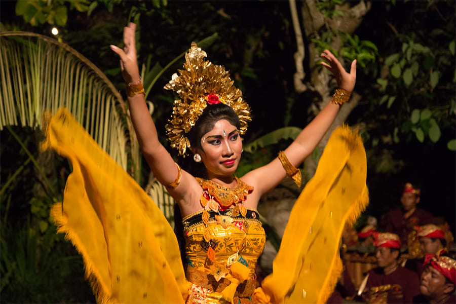 traditional Balinese dances - 10 days indonesia itinerary