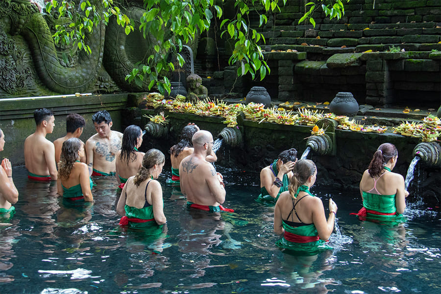 wellness retreat - things to do and see in indonesia